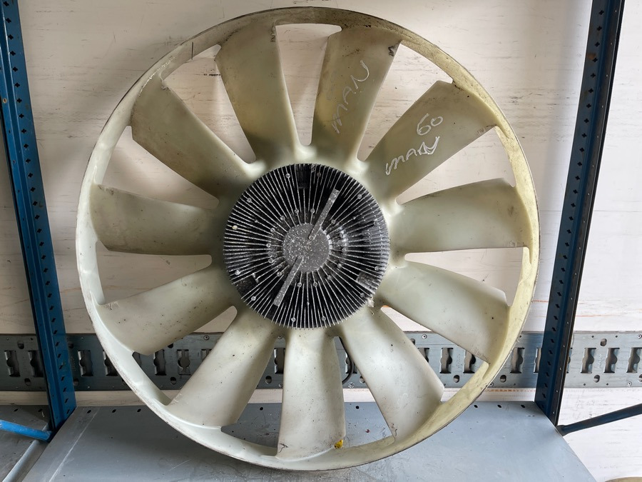 MAN VISKOS FAN 51.06600-7037 - Sistema de arrefecimento para Camião: foto 1 MAN VISKOS FAN 51.06600-7037 - Sistema de arrefecimento para Camião: foto 1