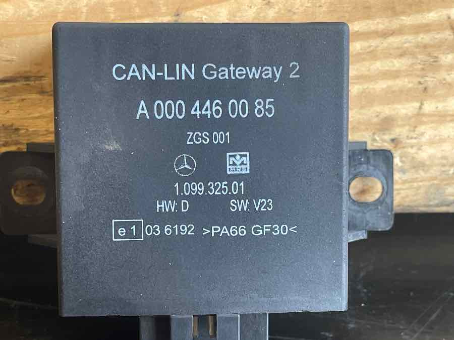 MERCEDES ECU ECTS A0004460085 - Centralina electrónica para Ônibus: foto 2 MERCEDES ECU ECTS A0004460085 - Centralina electrónica para Ônibus: foto 2