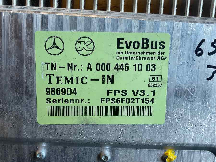 MERCEDES ECU TEMIC A0004461003 - Centralina electrónica para Ônibus: foto 3 MERCEDES ECU TEMIC A0004461003 - Centralina electrónica para Ônibus: foto 3