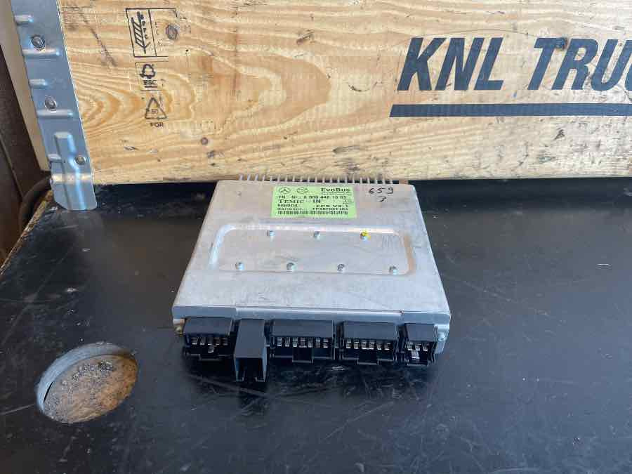 MERCEDES ECU TEMIC A0004461003 - Centralina electrónica para Ônibus: foto 1 MERCEDES ECU TEMIC A0004461003 - Centralina electrónica para Ônibus: foto 1