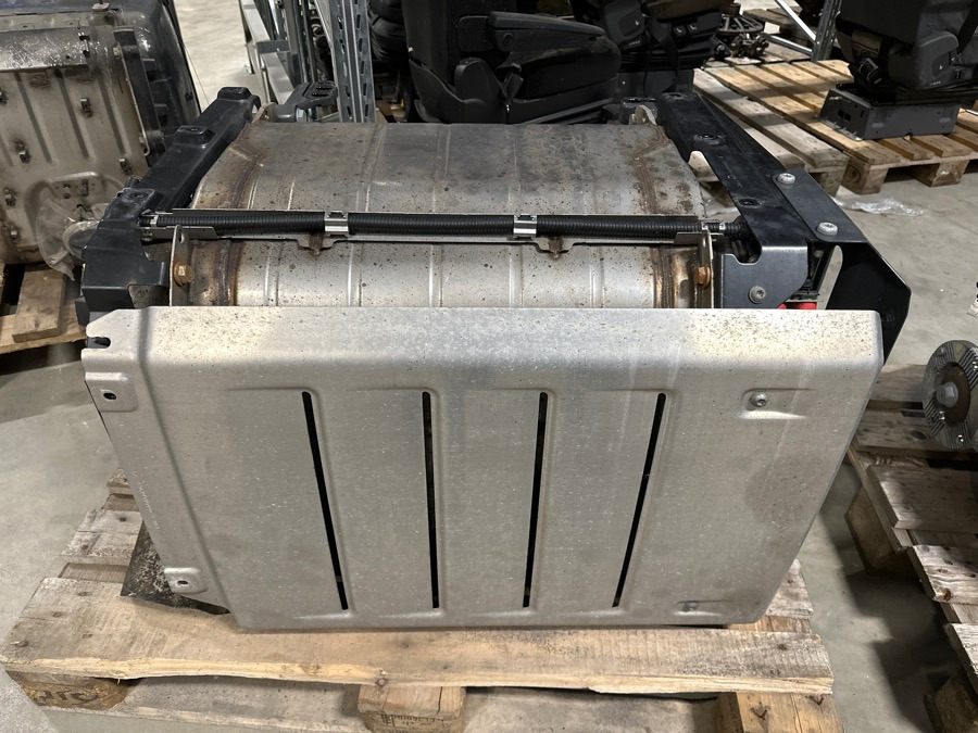 MERCEDES EXCHAUST A0124905712 - Sistema de escape para Camião: foto 1 MERCEDES EXCHAUST A0124905712 - Sistema de escape para Camião: foto 1