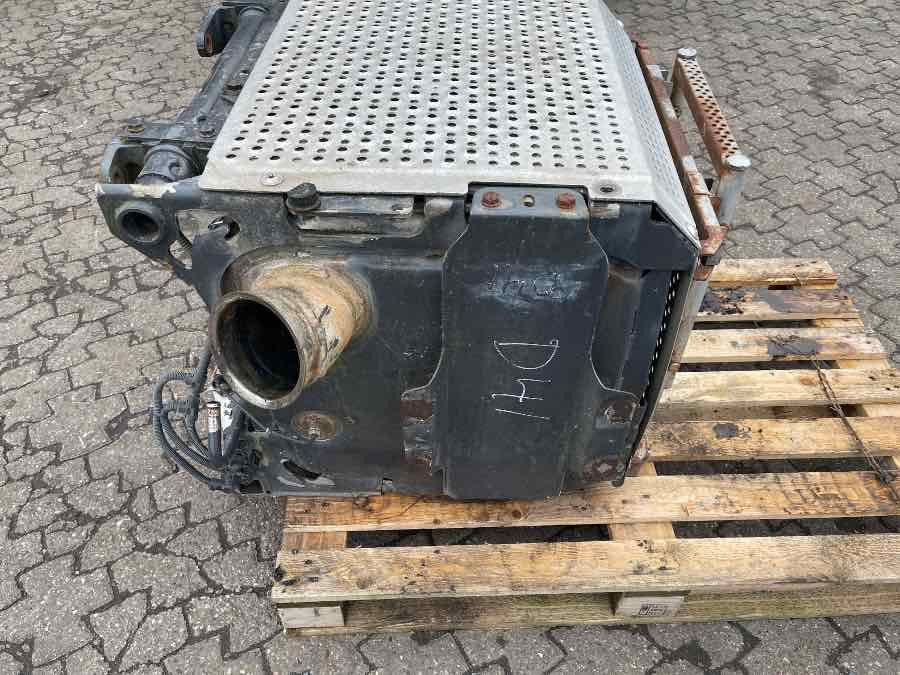 MERCEDES EXHAUST A0064900414 - Sistema de escape para Camião: foto 2 MERCEDES EXHAUST A0064900414 - Sistema de escape para Camião: foto 2