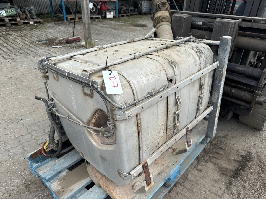 MERCEDES EXHAUST A0064908712 - Sistema de escape para Camião: foto 1 MERCEDES EXHAUST A0064908712 - Sistema de escape para Camião: foto 1