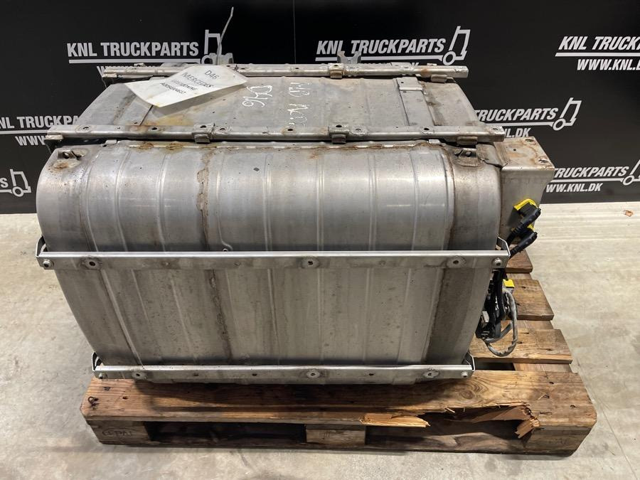 MERCEDES KATALYSATOR A0054904612 - Sistema de escape para Camião: foto 3 MERCEDES KATALYSATOR A0054904612 - Sistema de escape para Camião: foto 3