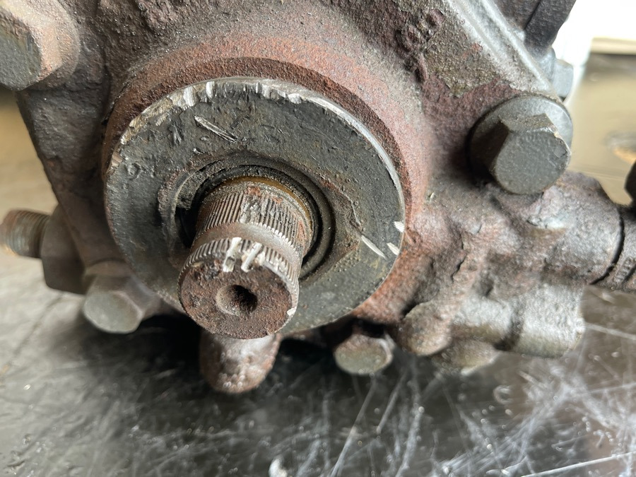 MERCEDES STEERING GEAR A9704600800 - Direcção para Camião: foto 1 MERCEDES STEERING GEAR A9704600800 - Direcção para Camião: foto 1