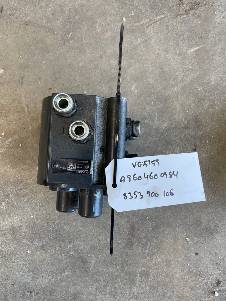 MERCEDES STEERING PUMP A9604600984 - Direcção para Camião: foto 1 MERCEDES STEERING PUMP A9604600984 - Direcção para Camião: foto 1