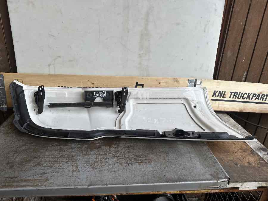 SCANIA CAB CORNER, RIGHT 2230751 - Carroceria e exterior para Camião: foto 2 SCANIA CAB CORNER, RIGHT 2230751 - Carroceria e exterior para Camião: foto 2