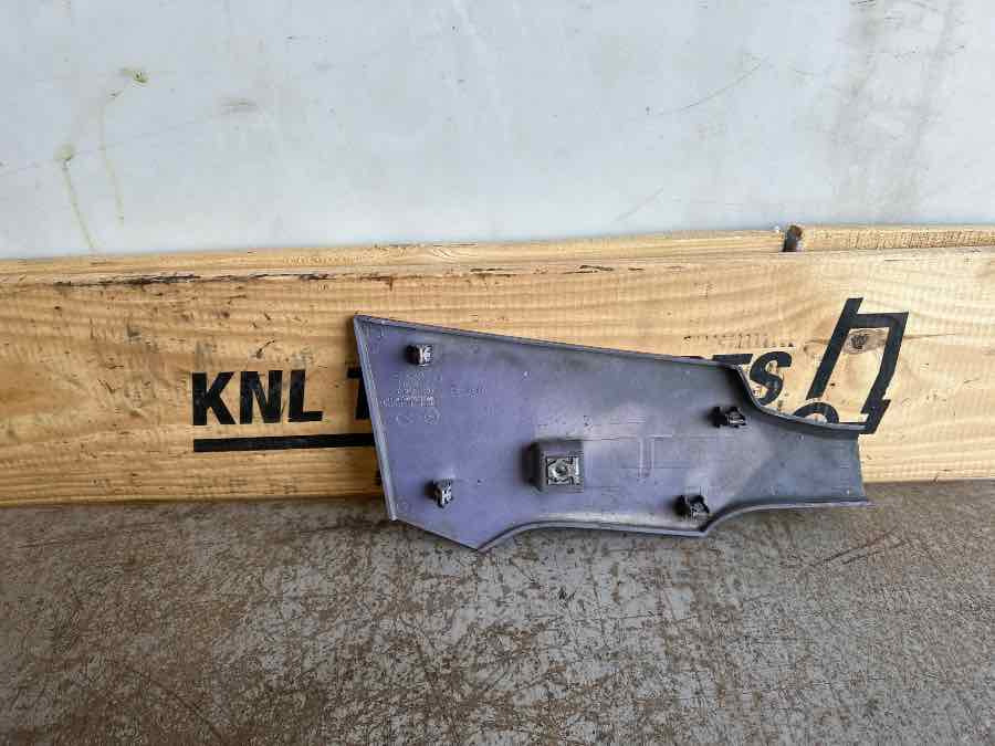 SCANIA COVER PANEL 2324356 - Carroceria e exterior para Camião: foto 2 SCANIA COVER PANEL 2324356 - Carroceria e exterior para Camião: foto 2