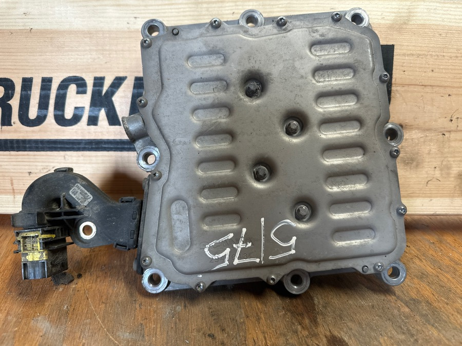 SCANIA ECU G25 / 33CM 2947643 - Sistema elétrico para Camião: foto 3 SCANIA ECU G25 / 33CM 2947643 - Sistema elétrico para Camião: foto 3