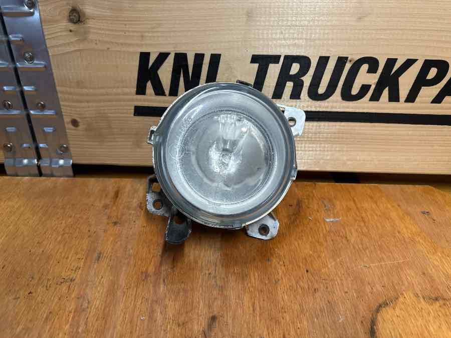 SCANIA FOG LAMP 1852569 - Iluminação para Camião: foto 1 SCANIA FOG LAMP 1852569 - Iluminação para Camião: foto 1