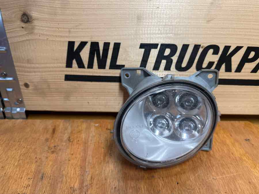 SCANIA FOG LAMP 2127432 - Iluminação para Camião: foto 1 SCANIA FOG LAMP 2127432 - Iluminação para Camião: foto 1