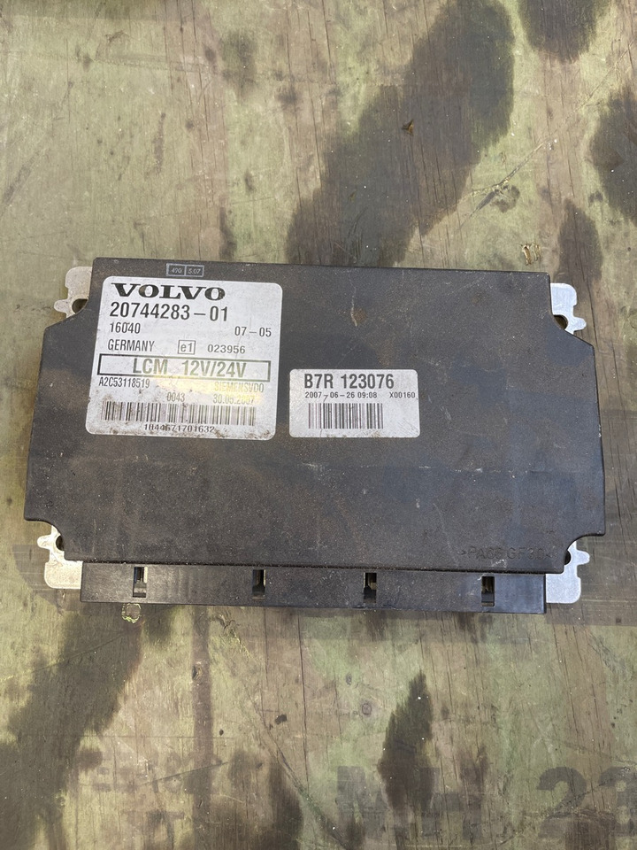 VOLVO LCM 20744283 - Sistema elétrico para Camião: foto 1 VOLVO LCM 20744283 - Sistema elétrico para Camião: foto 1