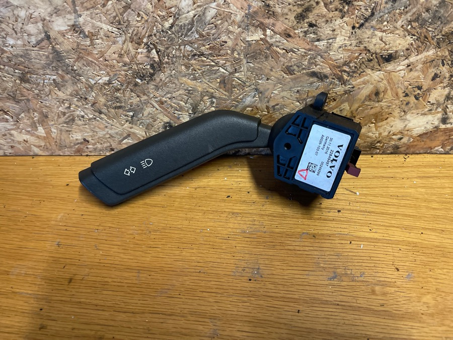 VOLVO WIPER SWITCH 22849497 - Cabine e interior para Camião: foto 2 VOLVO WIPER SWITCH 22849497 - Cabine e interior para Camião: foto 2