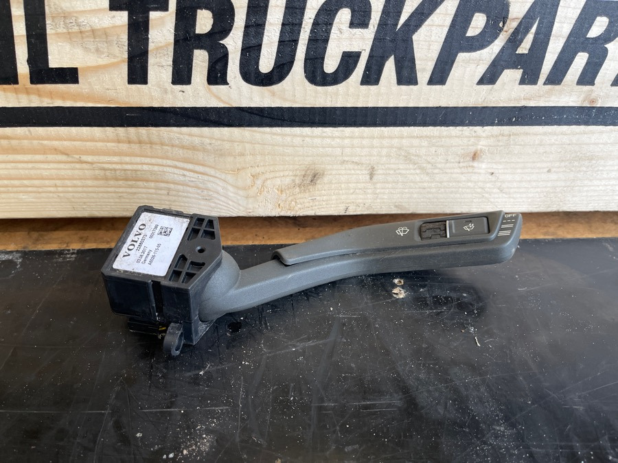 VOLVO WIPER SWITCH 22860373 - Cabine e interior para Camião: foto 1 VOLVO WIPER SWITCH 22860373 - Cabine e interior para Camião: foto 1
