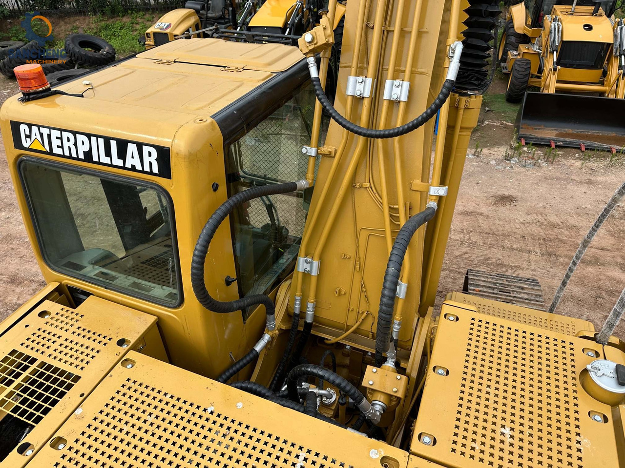 Escavadora de rastos CAT 320CL with hammer: foto 7