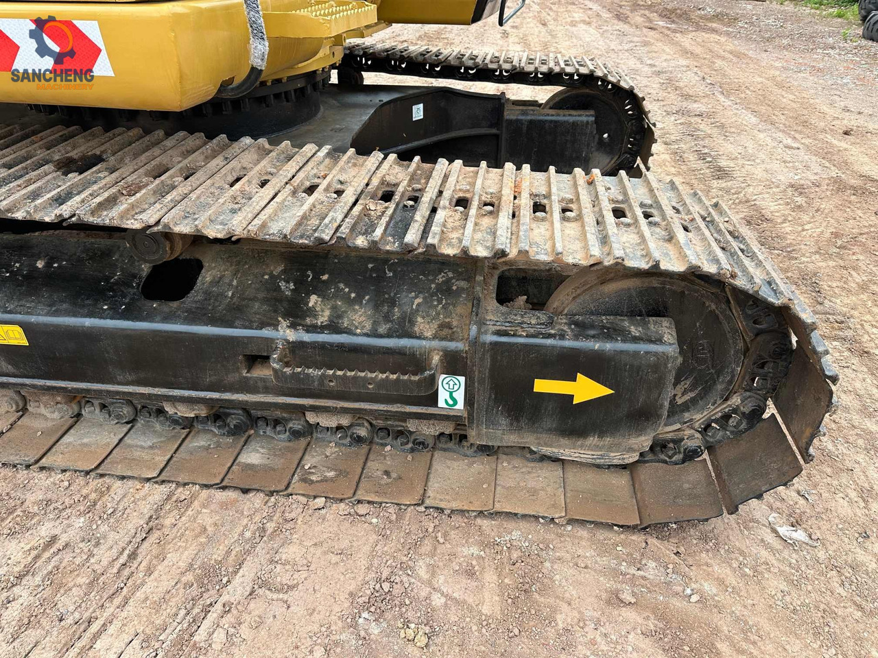 Escavadora de rastos CAT 320CL with hammer: foto 9