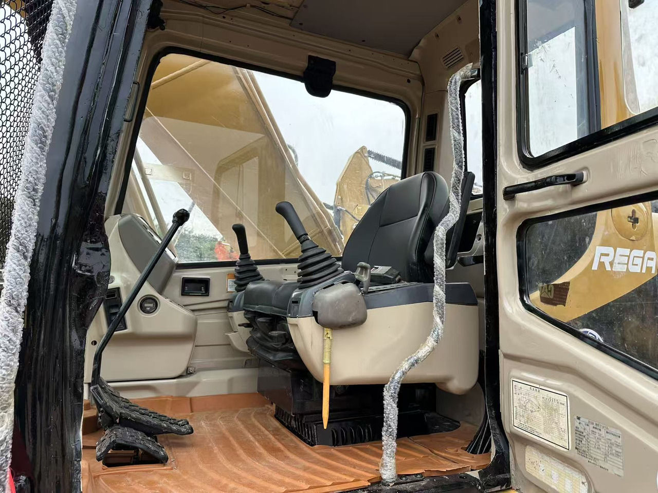 CATERPILLAR 320BL crawler excavator - Escavadeira: foto 4 CATERPILLAR 320BL crawler excavator - Escavadeira: foto 4