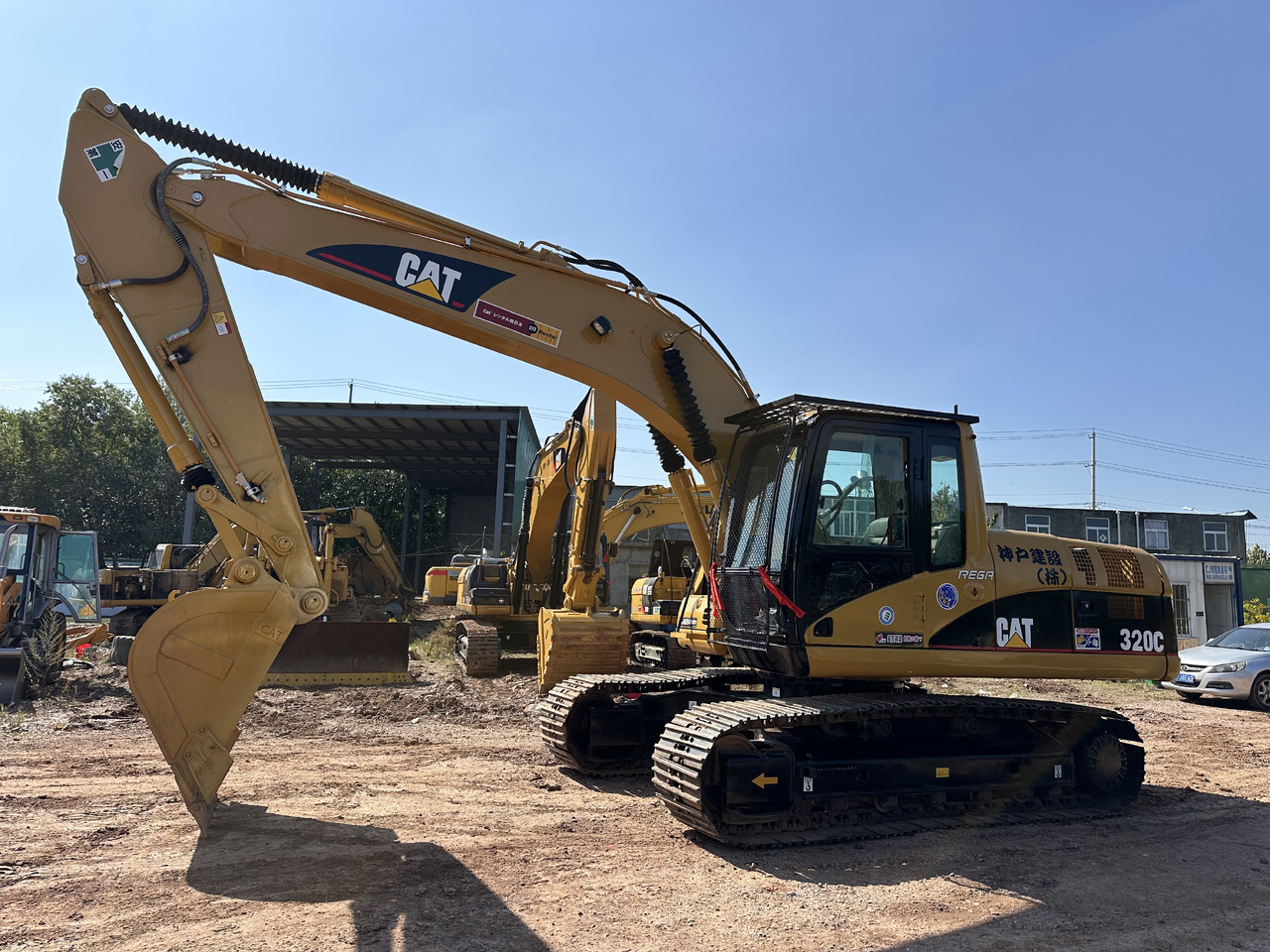 CATERPILLAR 320CL - Escavadora de rastos: foto 1 CATERPILLAR 320CL - Escavadora de rastos: foto 1