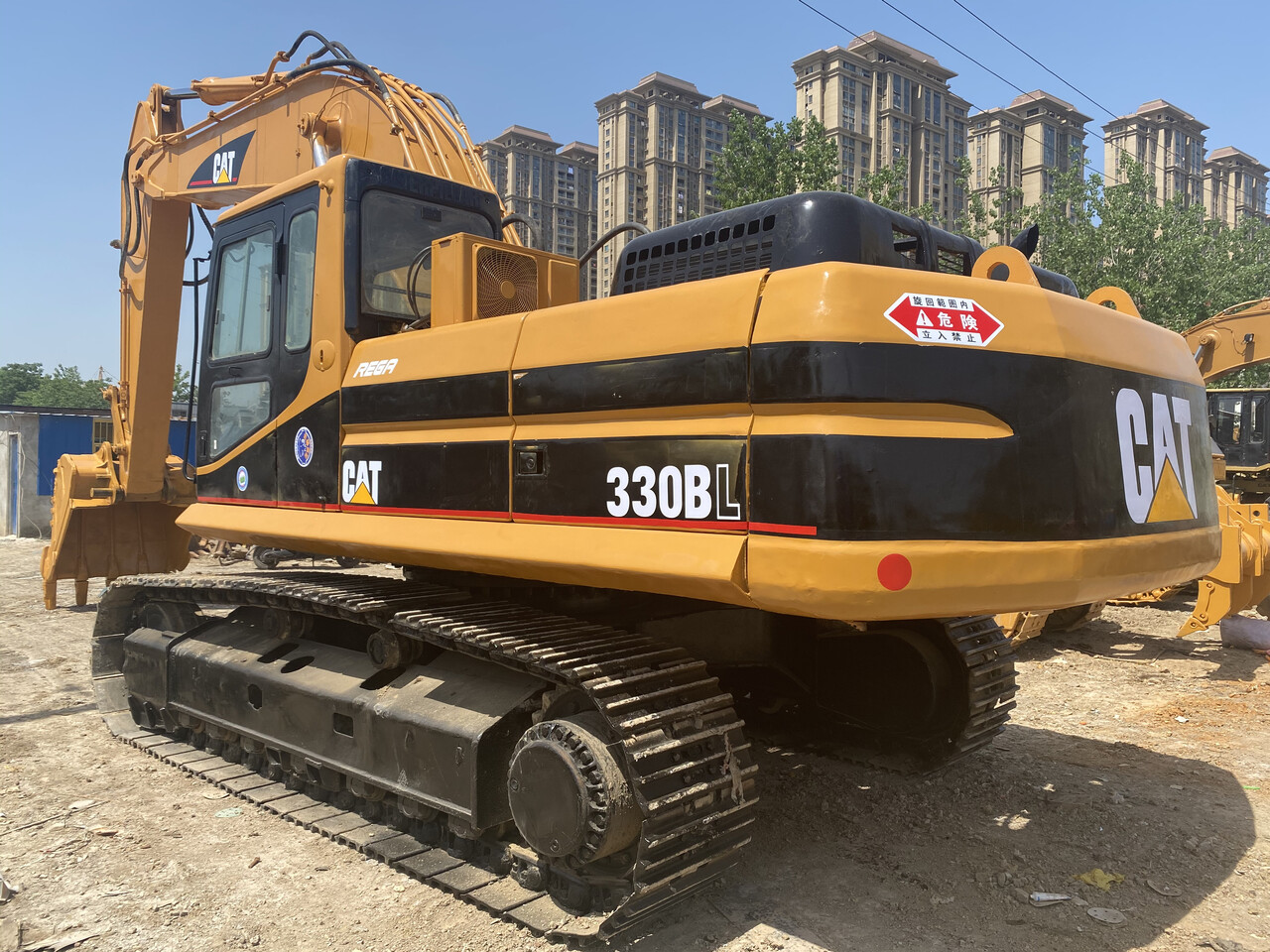 CATERPILLAR 330BL - Escavadeira: foto 1 CATERPILLAR 330BL - Escavadeira: foto 1