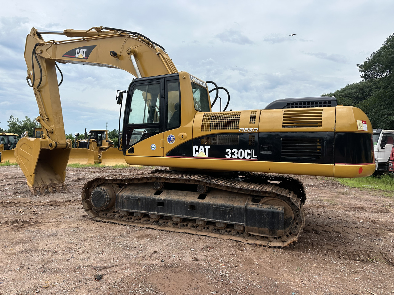 CATERPILLAR 330CL - Escavadeira: foto 1 CATERPILLAR 330CL - Escavadeira: foto 1