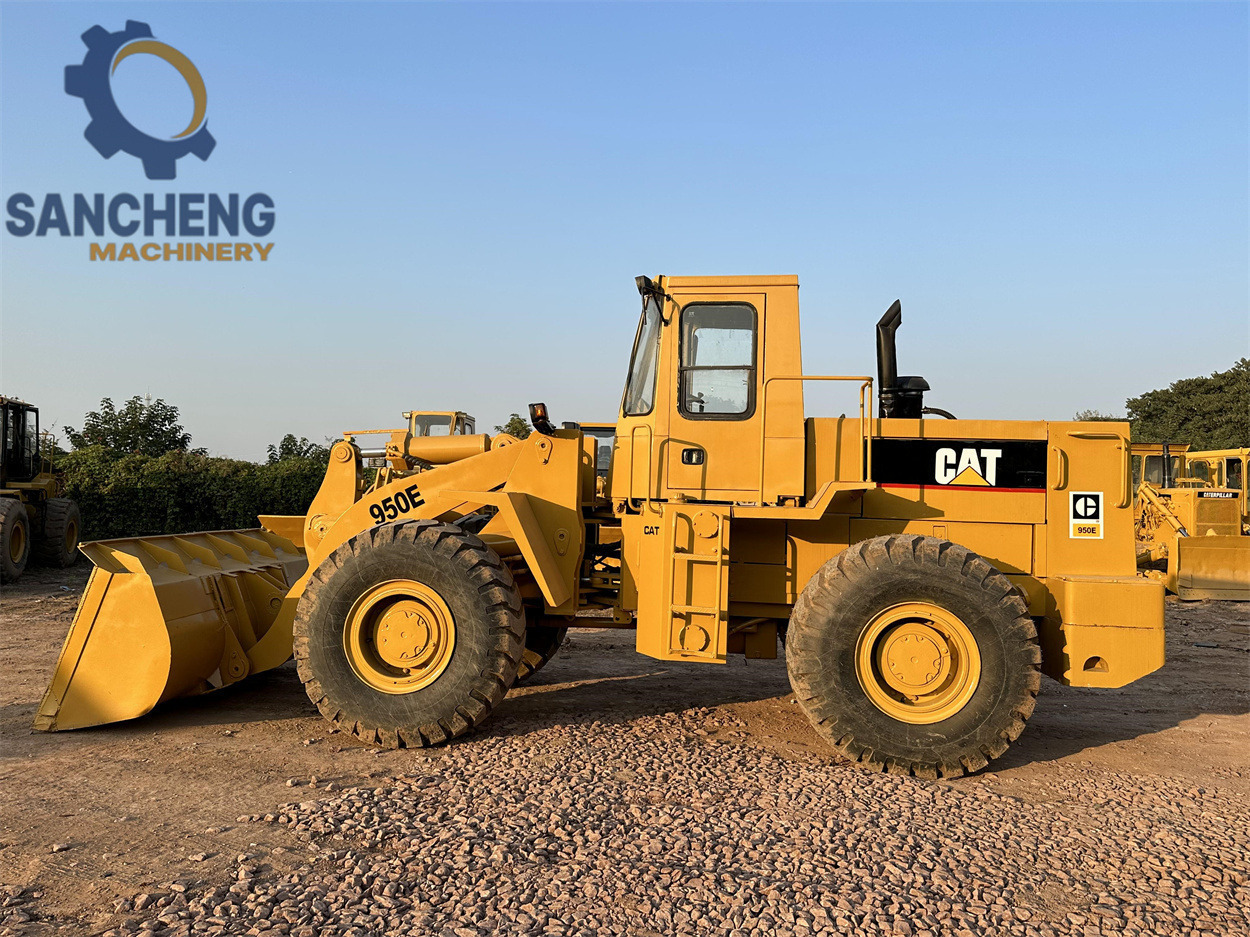 Pá carregadora de rodas CATERPILLAR 950E: foto 11