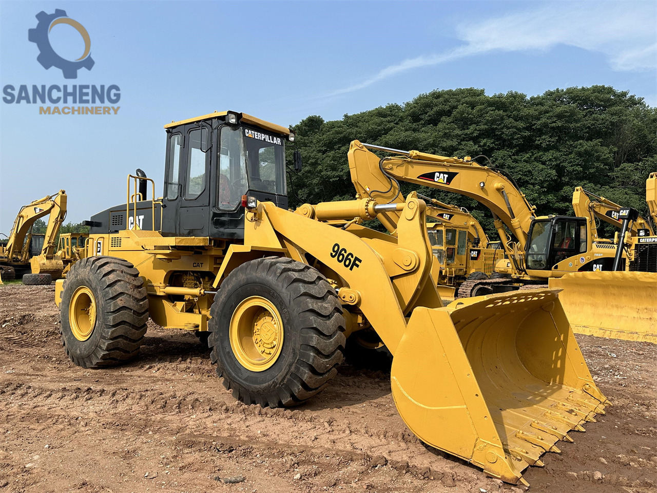 CATERPILLAR 966F - Pá carregadora de rodas: foto 1 CATERPILLAR 966F - Pá carregadora de rodas: foto 1