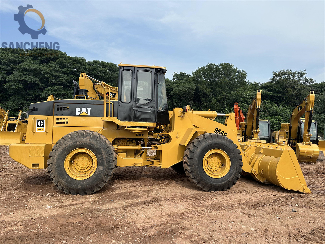 CATERPILLAR 966F - Pá carregadora de rodas: foto 4 CATERPILLAR 966F - Pá carregadora de rodas: foto 4