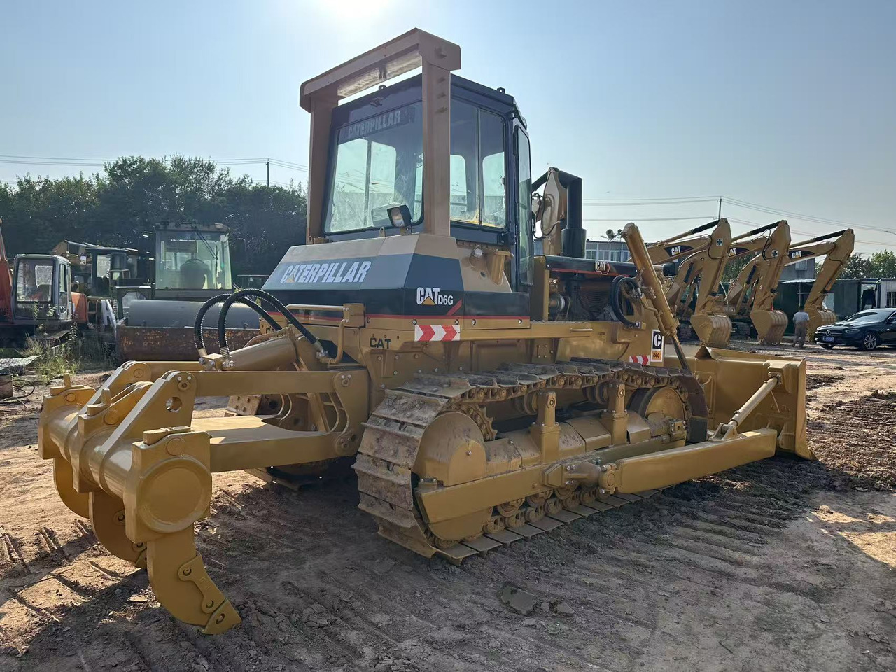 CATERPILLAR D6G - Buldôzer: foto 5 CATERPILLAR D6G - Buldôzer: foto 5