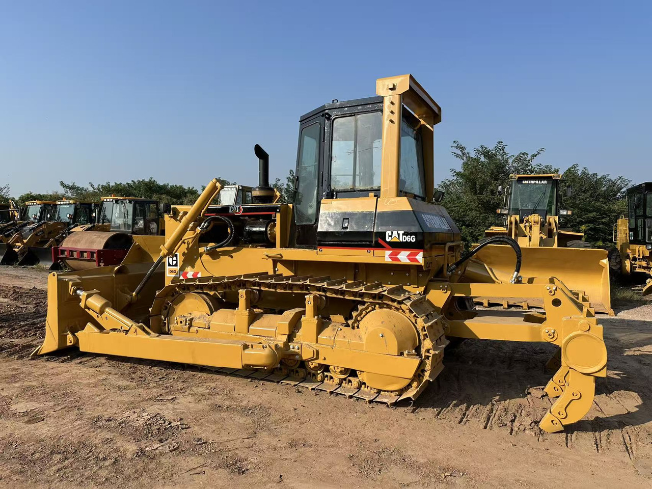 Buldôzer CATERPILLAR D6G: foto 7
