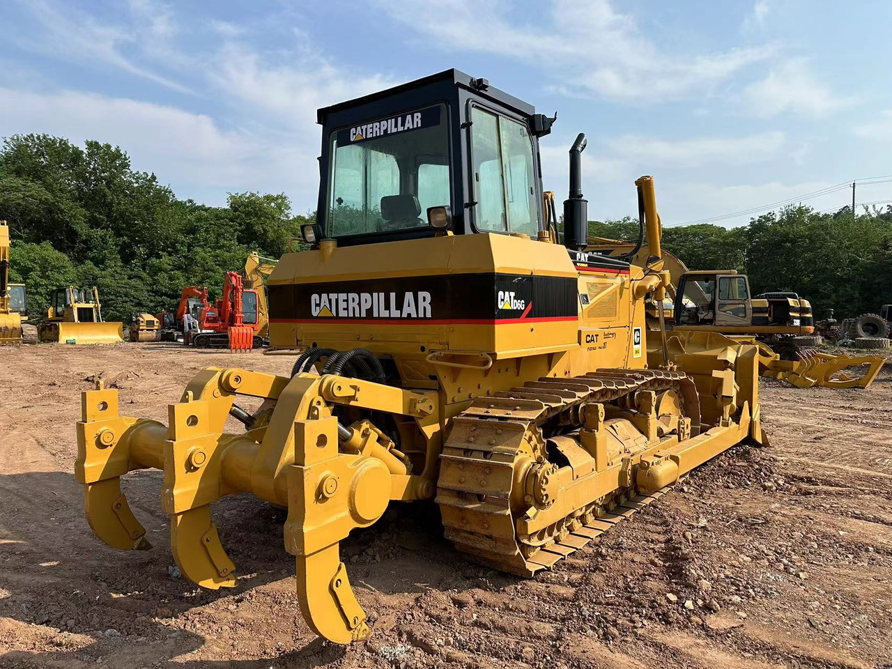 CATERPILLAR D6G Crawler Dozer - Buldôzer: foto 3 CATERPILLAR D6G Crawler Dozer - Buldôzer: foto 3