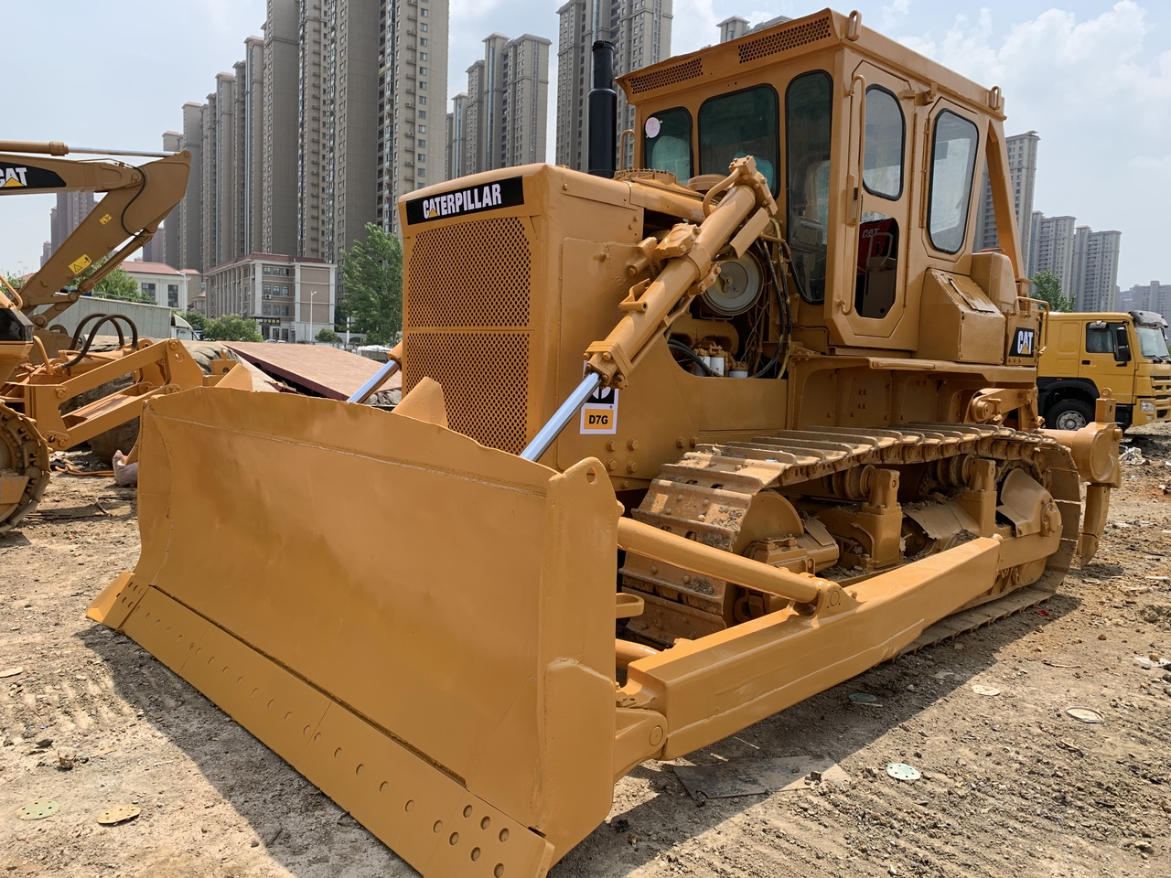 CATERPILLAR D7G - Buldôzer: foto 5 CATERPILLAR D7G - Buldôzer: foto 5