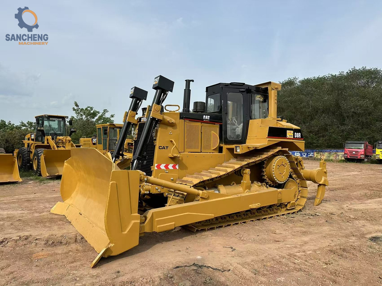 CATERPILLAR D8R - Buldôzer: foto 3 CATERPILLAR D8R - Buldôzer: foto 3