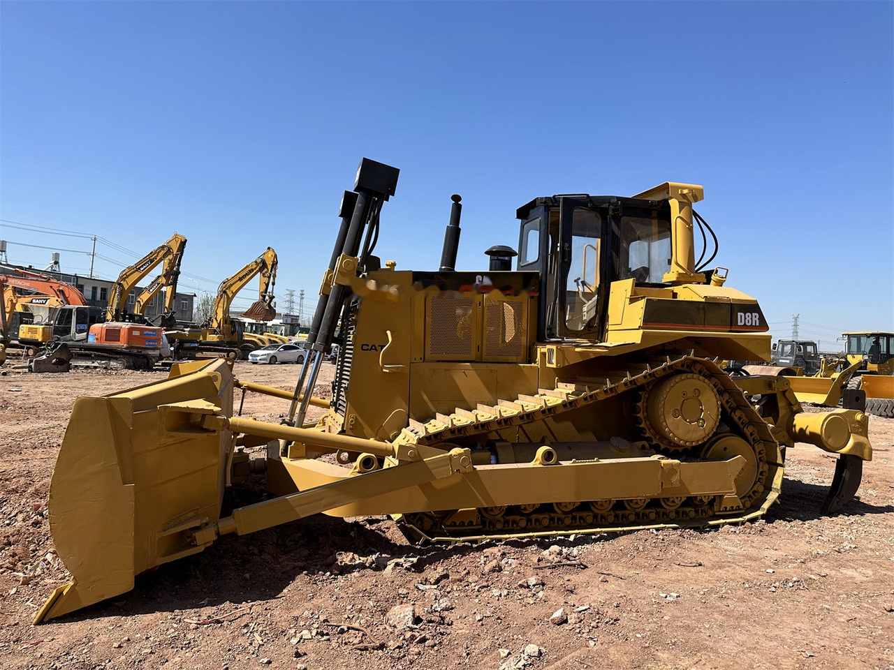 CATERPILLAR D8R - Buldôzer: foto 5 CATERPILLAR D8R - Buldôzer: foto 5