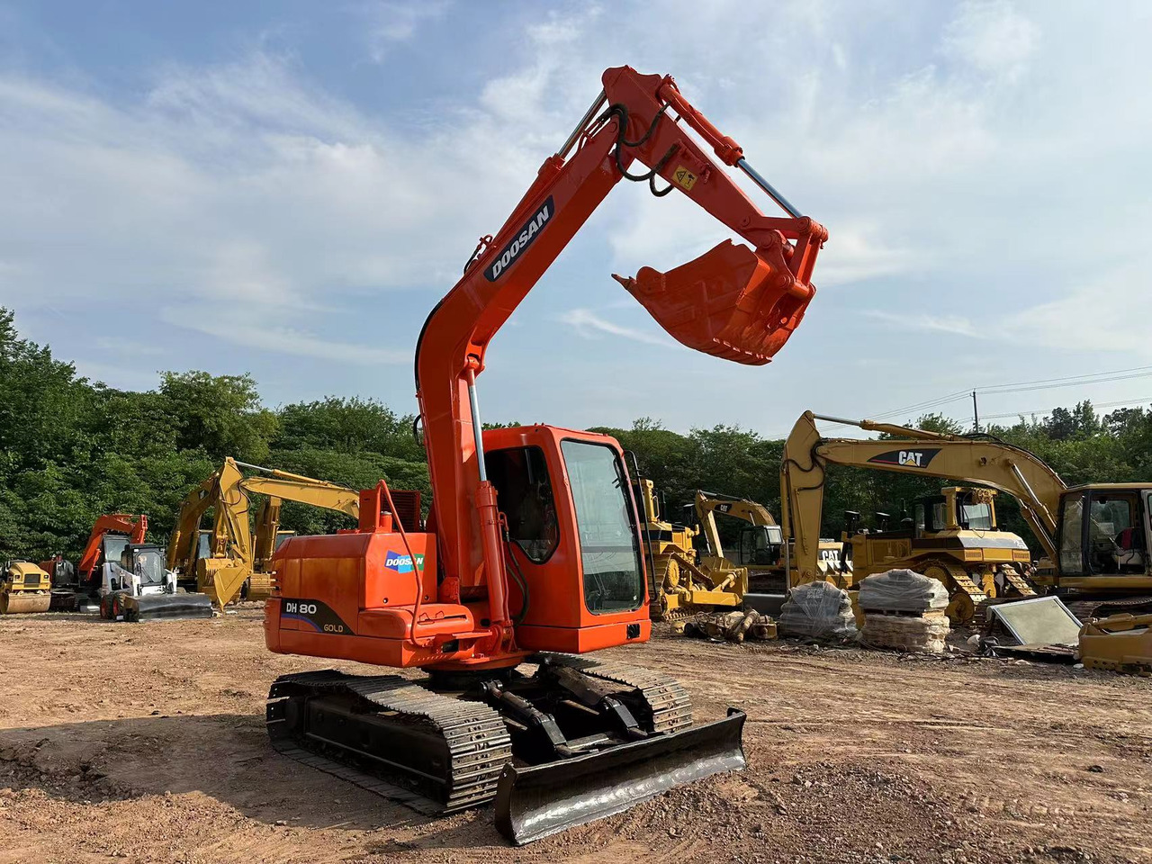 DOOSAN DH80 Mini Excavator - Escavadora de rastos: foto 1 DOOSAN DH80 Mini Excavator - Escavadora de rastos: foto 1