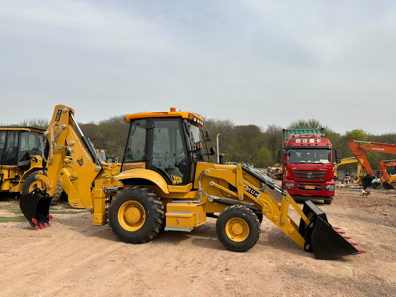 JCB 3CX - Retroescavadeira: foto 1 JCB 3CX - Retroescavadeira: foto 1