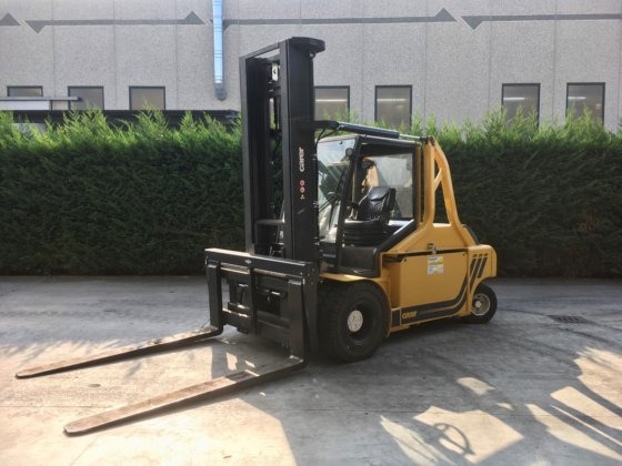 CARER F90H - 2015 - Empilhador elétrico: foto 1 CARER F90H - 2015 - Empilhador elétrico: foto 1