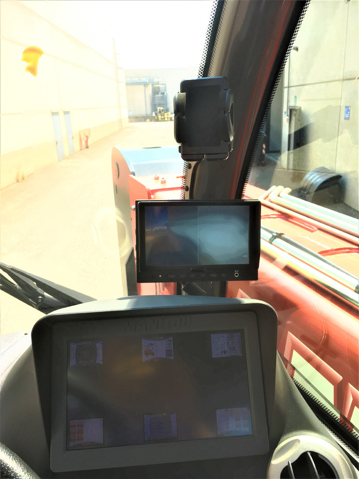 MANITOU MHT 10230 ST4 - 2018 - Empilhador telescópico: foto 5 MANITOU MHT 10230 ST4 - 2018 - Empilhador telescópico: foto 5