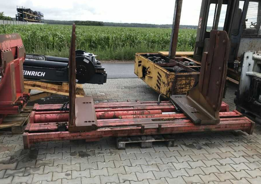 Auramo P-800LE - Grampo para Empilhador: foto 3 Auramo P-800LE - Grampo para Empilhador: foto 3