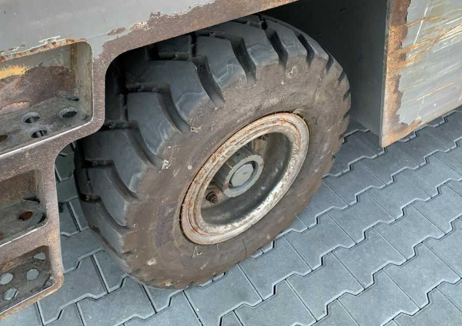 Baumann GX60/14/50 - Empilhador lateral: foto 4 Baumann GX60/14/50 - Empilhador lateral: foto 4