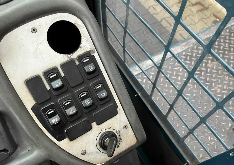 Baumann GX70.65/14/12/45 - Empilhador lateral: foto 2 Baumann GX70.65/14/12/45 - Empilhador lateral: foto 2