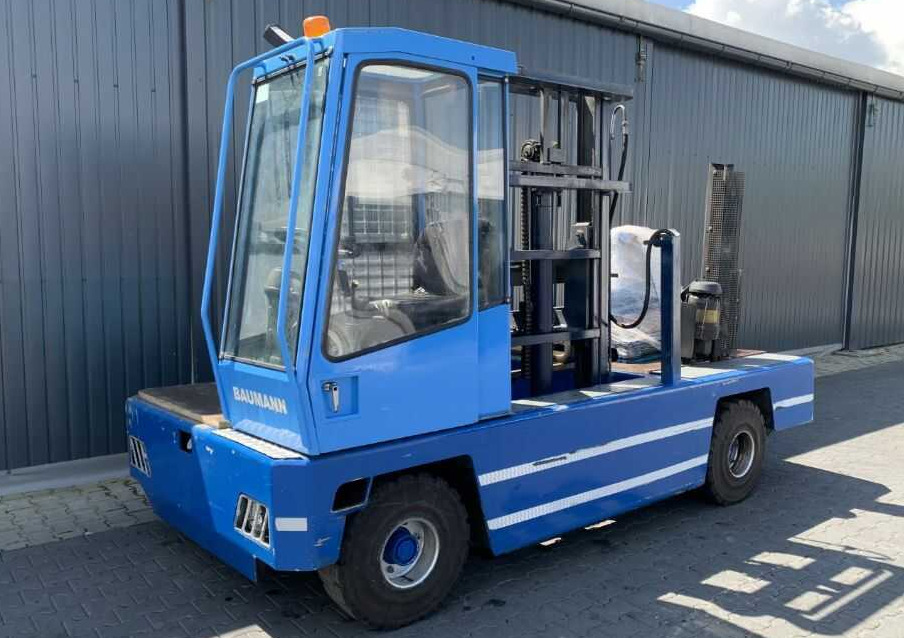 Baumann HX40/12/33 - Empilhador lateral: foto 1 Baumann HX40/12/33 - Empilhador lateral: foto 1