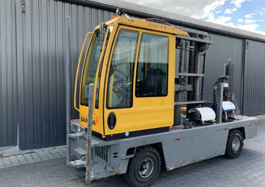 Baumann HX40/12/57TR - Empilhador lateral: foto 1 Baumann HX40/12/57TR - Empilhador lateral: foto 1