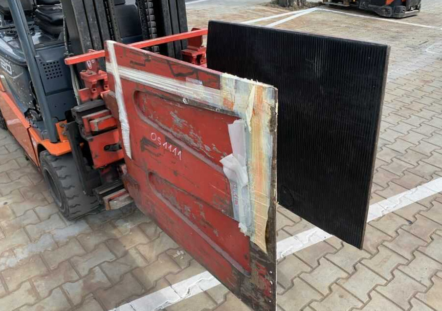 Bolzoni KS08CF5A, Kartonklammer - Grampo para Equipamento de movimentação: foto 2 Bolzoni KS08CF5A, Kartonklammer - Grampo para Equipamento de movimentação: foto 2