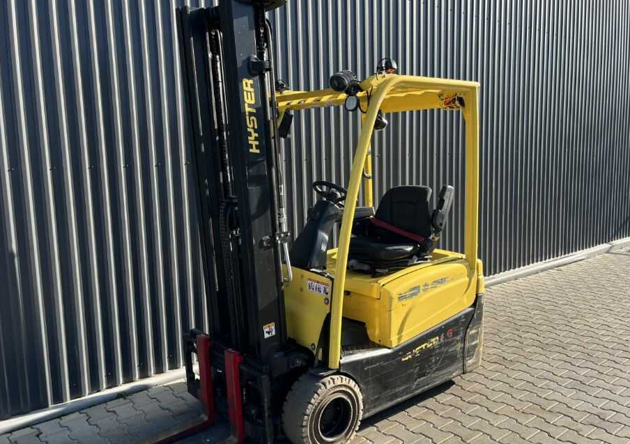Hyster J1.6XNT - Empilhador elétrico: foto 1 Hyster J1.6XNT - Empilhador elétrico: foto 1