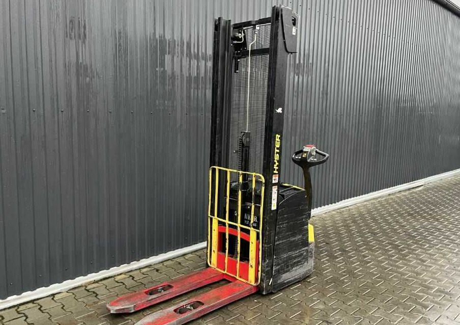 Hyster S1.6 - Stacker: foto 1 Hyster S1.6 - Stacker: foto 1