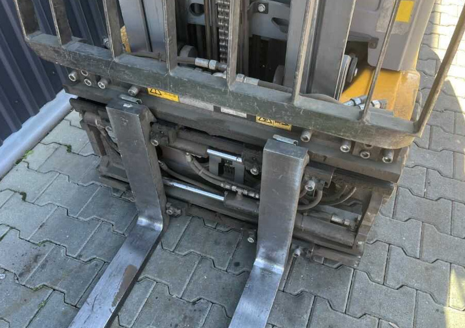 Empilhador elétrico Jungheinrich EFG320: foto 7