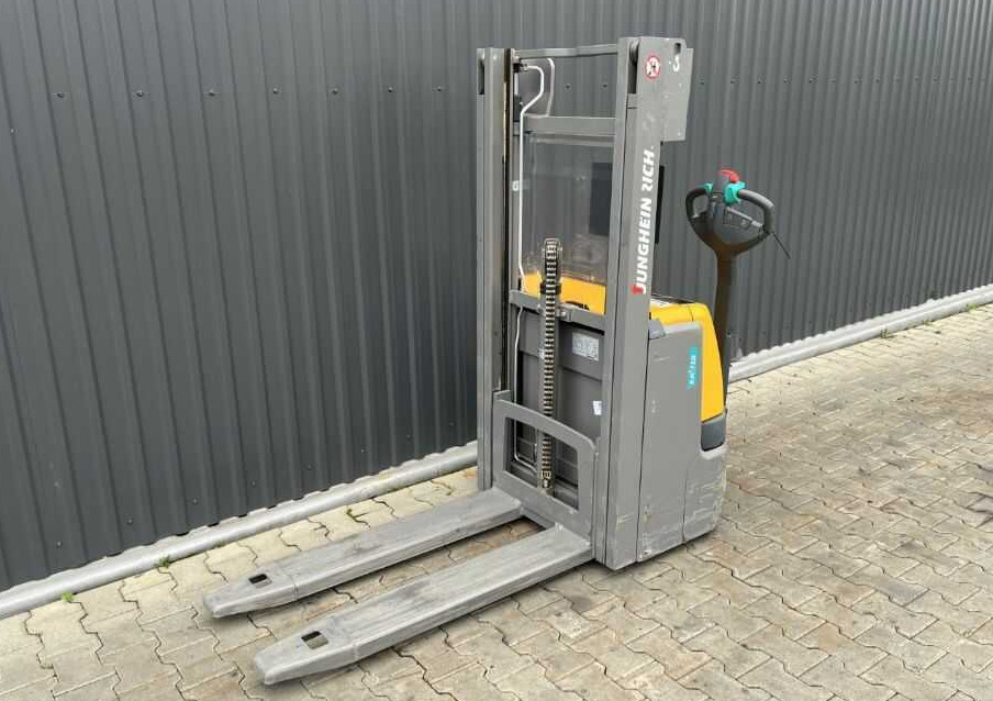 Jungheinrich EJC110 - Stacker: foto 1 Jungheinrich EJC110 - Stacker: foto 1