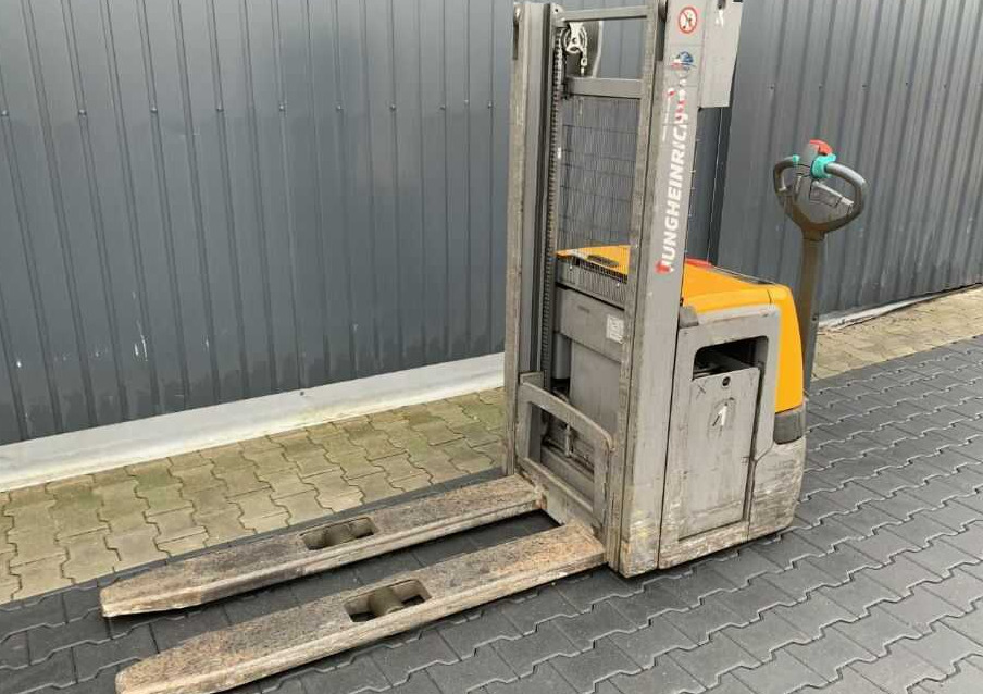 Jungheinrich EJC214 - Stacker: foto 1 Jungheinrich EJC214 - Stacker: foto 1