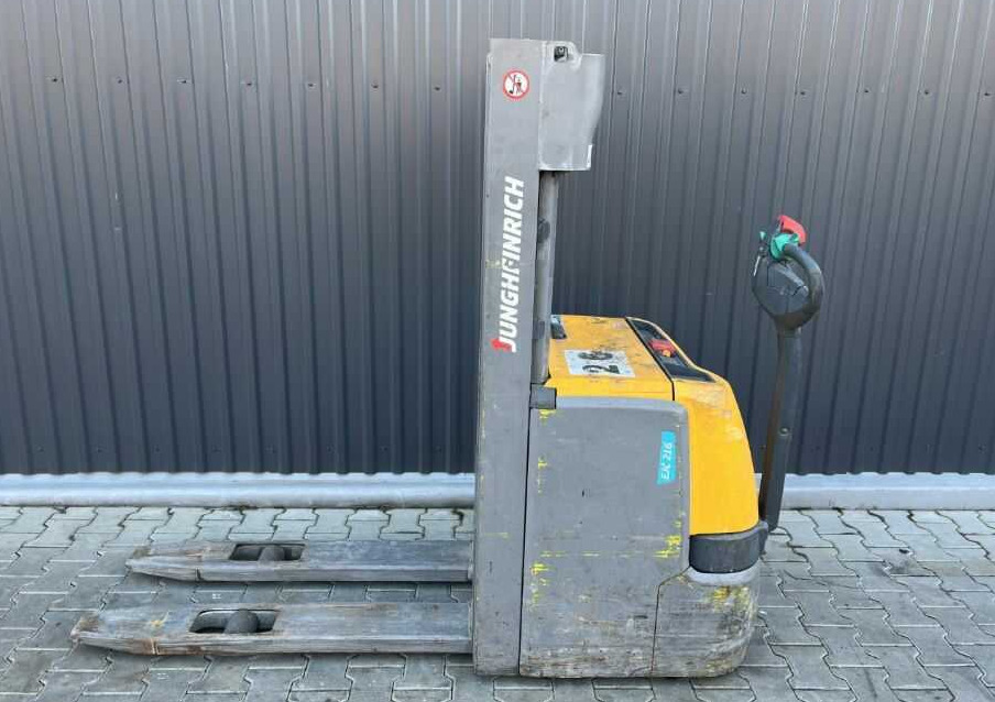 Jungheinrich EJC216 - Stacker: foto 3 Jungheinrich EJC216 - Stacker: foto 3