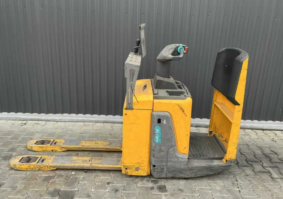 Jungheinrich ERE120 - Stacker: foto 2 Jungheinrich ERE120 - Stacker: foto 2